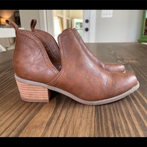 American Eagle Booties